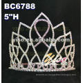 Tiara de diamantes de imitación